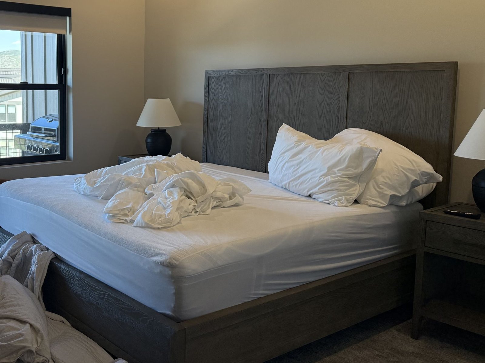 Guest bedroom at check-out, before service
